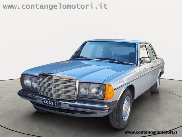 Mercedes-Benz MERCEDES-BENZ 200 200 W123 KM 94000