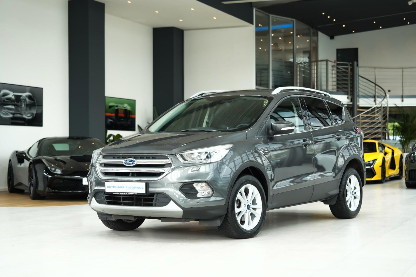 Ford Kuga Titanium*SPORTSITZE*6-GANG*NAVI*DESIGN.PKG*