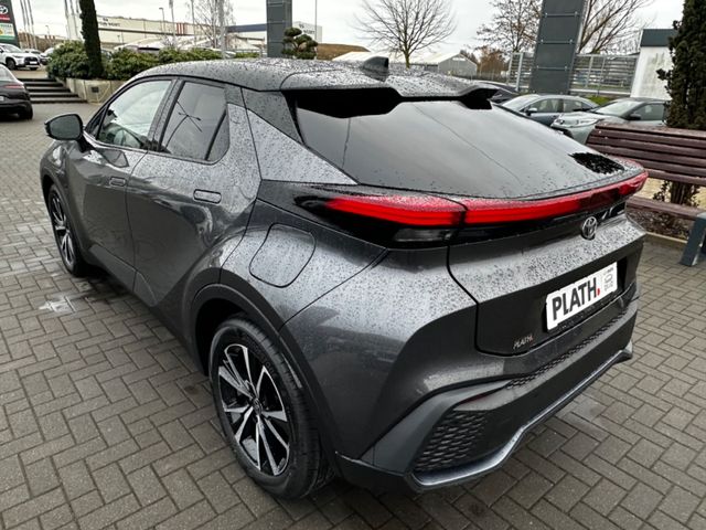 Toyota C-HR  2.0-l-VVT-i Team Deutschland