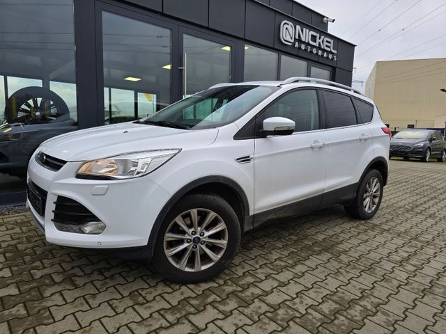 Ford Kuga Titanium *Ahk*Navi*Winter-Pkt*Kamera*