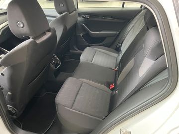 Skoda Octavia - 8