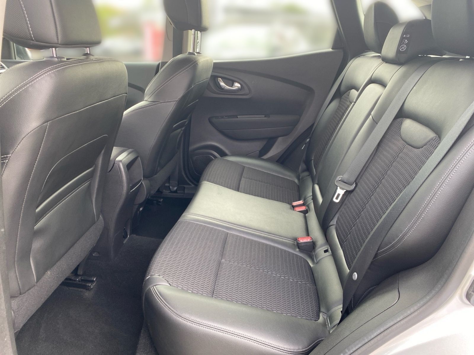 Fahrzeugabbildung Renault Kadjar 1.2 TCe 130 Automatik Limited *NAV*KAMERA