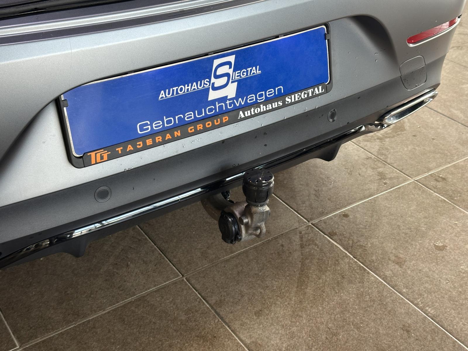 Mercedes-Benz CLS 300 4M*AMG Line*ACC*OLED*MBUX*Leder*LED*