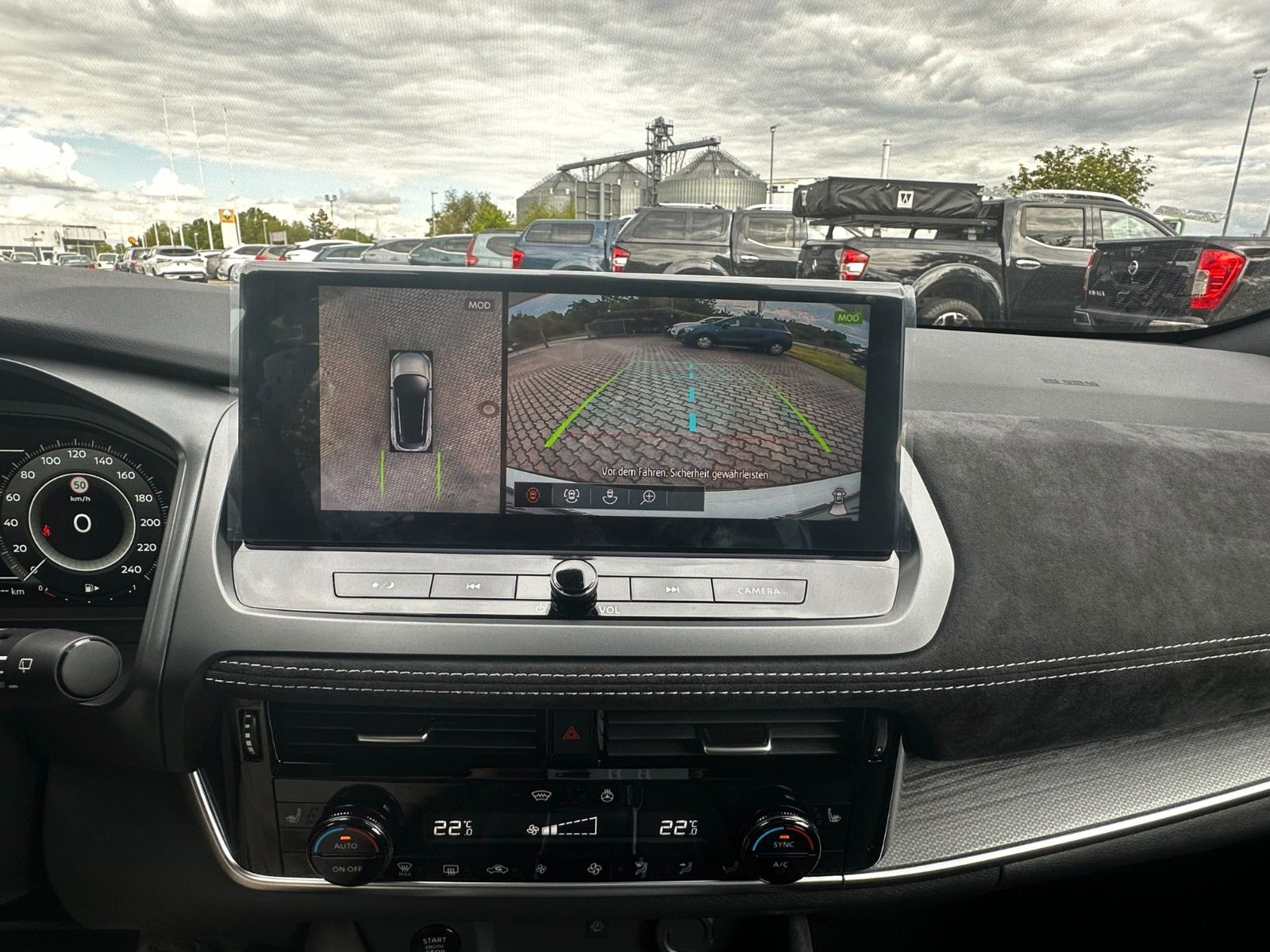 Fahrzeugabbildung Nissan Qashqai Tekna+