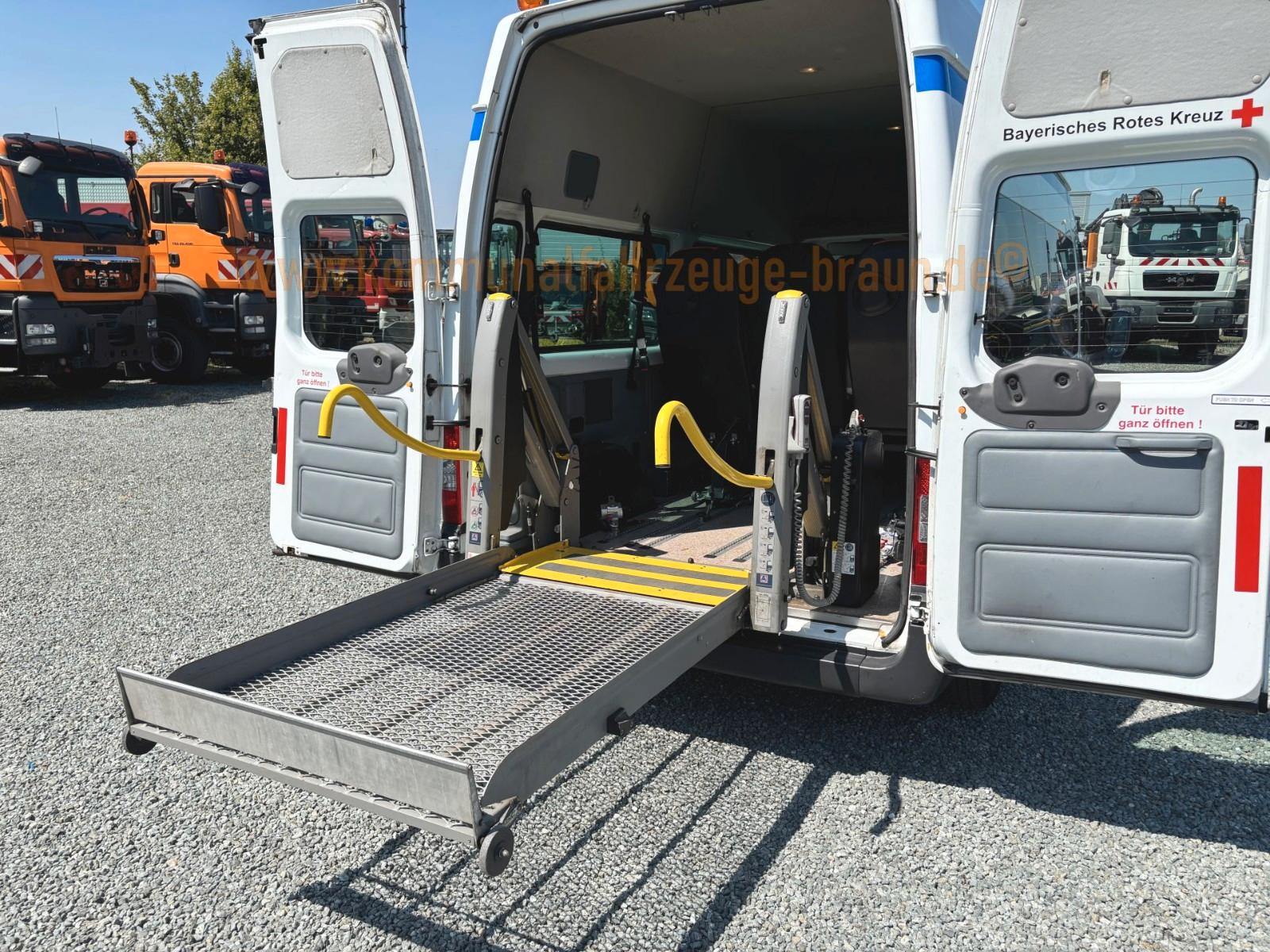 Ford Transit T300 el. Rollstuhl Rampe/8 Sitze/Kamera