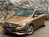 Mercedes-Benz B 180 d Edition Navi*Kamera*Keyless*Pano*LED*Tem - Mercedes-Benz: Beige