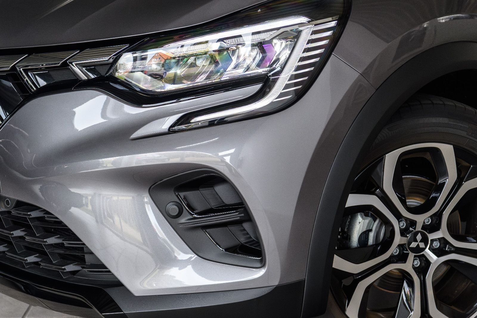 Fahrzeugabbildung Mitsubishi ASX 1.6 Intro Edition PHEV +LED+RFK+NAVI+SHZ+