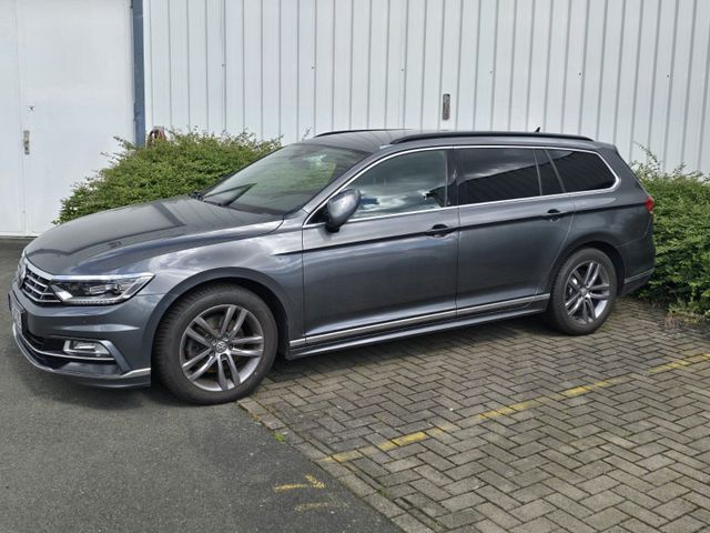 VW Passat Variant
