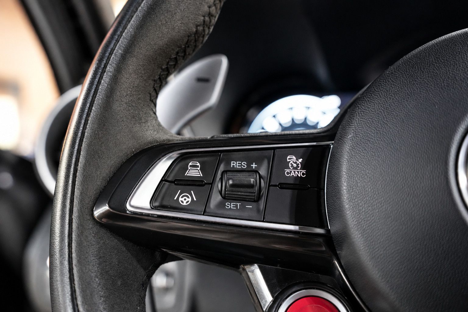 Fahrzeugabbildung Alfa Romeo Giulia Quadrifoglio *HarmanKardon*Kamera*Memory