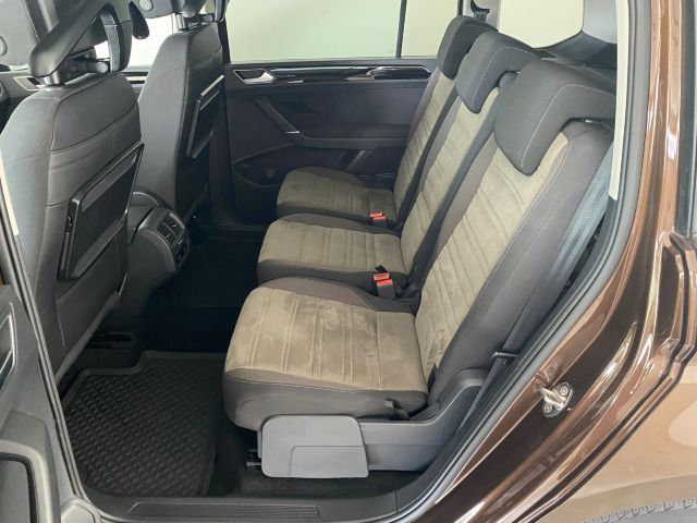 Touran Highline 1.4 TSI DSG NAVI+LED+SHZ+KAMERA
