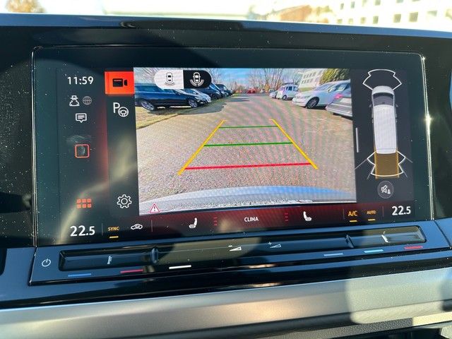 Fahrzeugabbildung Volkswagen T7 Multivan 2.0TDI Life lang +NAVI+7-SITZER+PANO