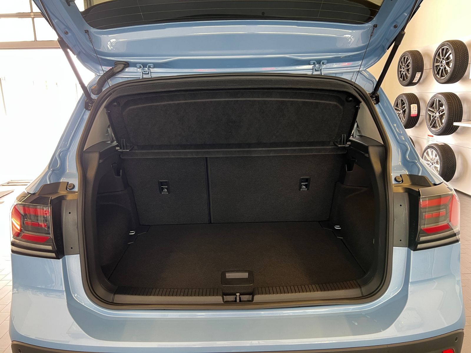 Fahrzeugabbildung Volkswagen T-Cross GOAL 1.0 TSI DSG *AHK, LED, App-Connect,