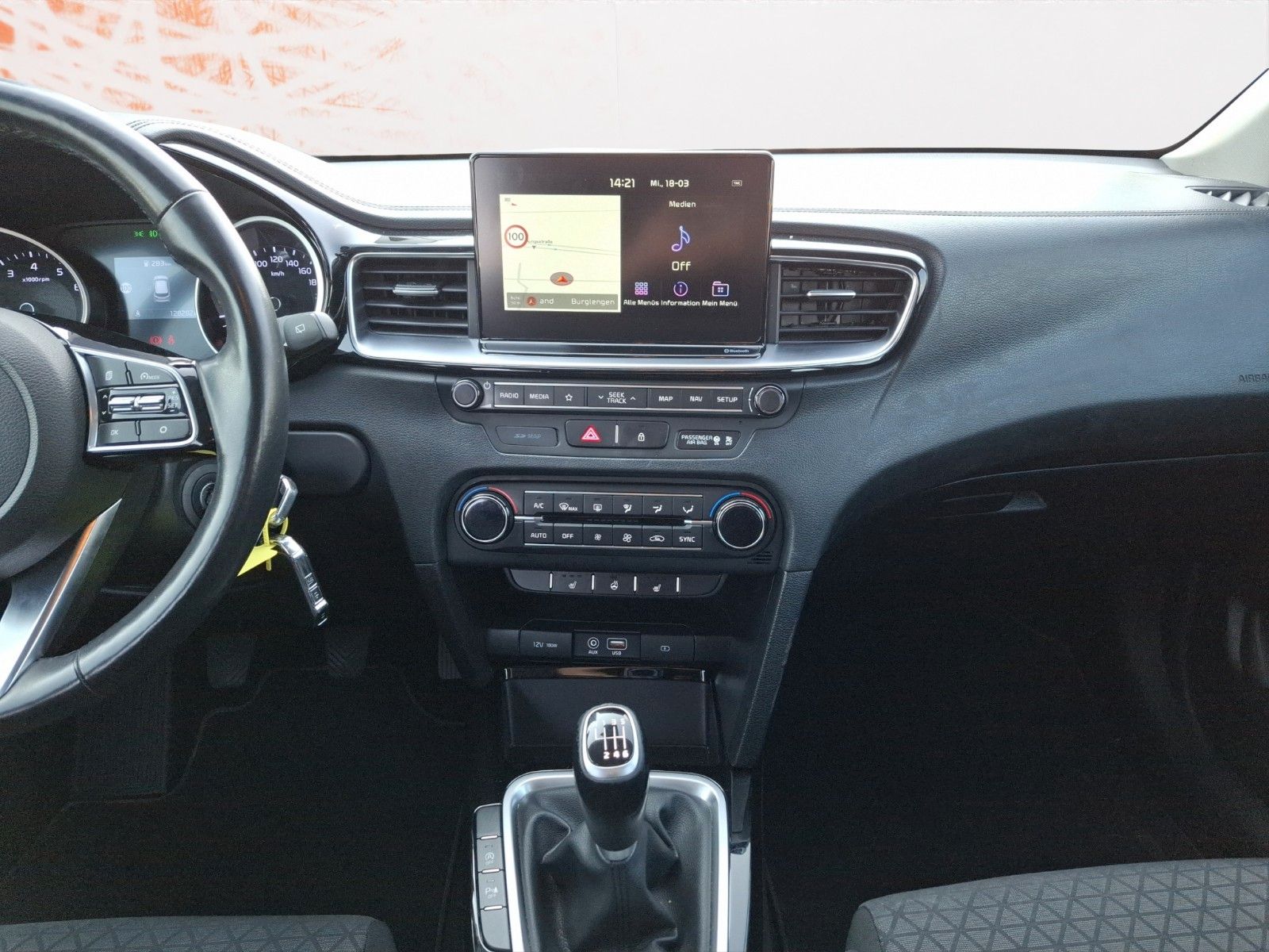 Fahrzeugabbildung Kia cee'd / Ceed VISION ! Kamera ! beh. Lenkrad !