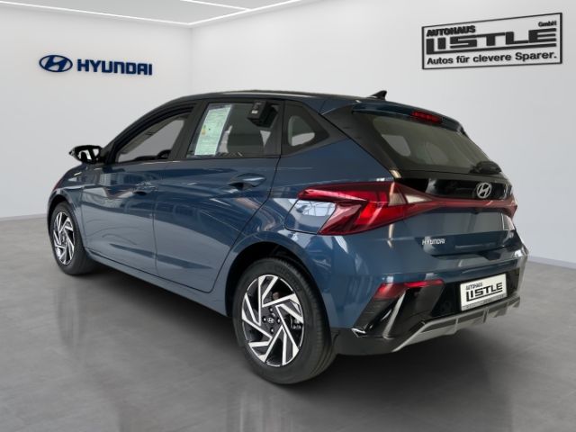 Fahrzeugabbildung Hyundai i20 (MY25) 1.0 T-GDI (100 PS) 6-MT 2WD Trend Nav