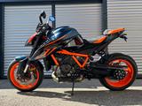 KTM 1290 SUPER DUKE R EVO / TECH PACK / AKRAPOVIC - KTM BLAU