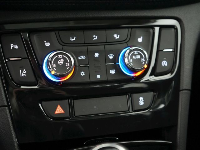 Mokka X ULTIMATE+AHK+NAVI+RÜCKFAHRKAMERA+BOSE SO