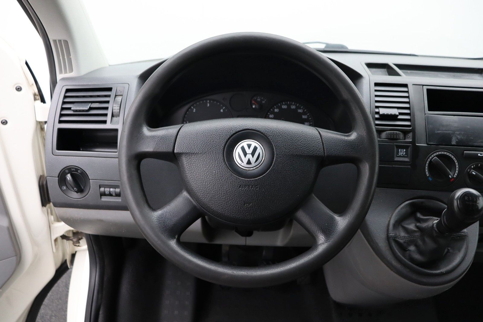 Fahrzeugabbildung Volkswagen T5 Transporter Pritsche Pritsche Doppelkabine