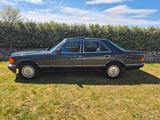 Mercedes-Benz 560 SE - Mercedes-Benz 560: Schwarz