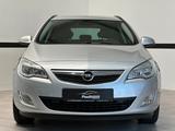 Opel Astra J Sports Tourer Sonderm. 150 Jahre Opel - Opel Astra: J Sports Tourer