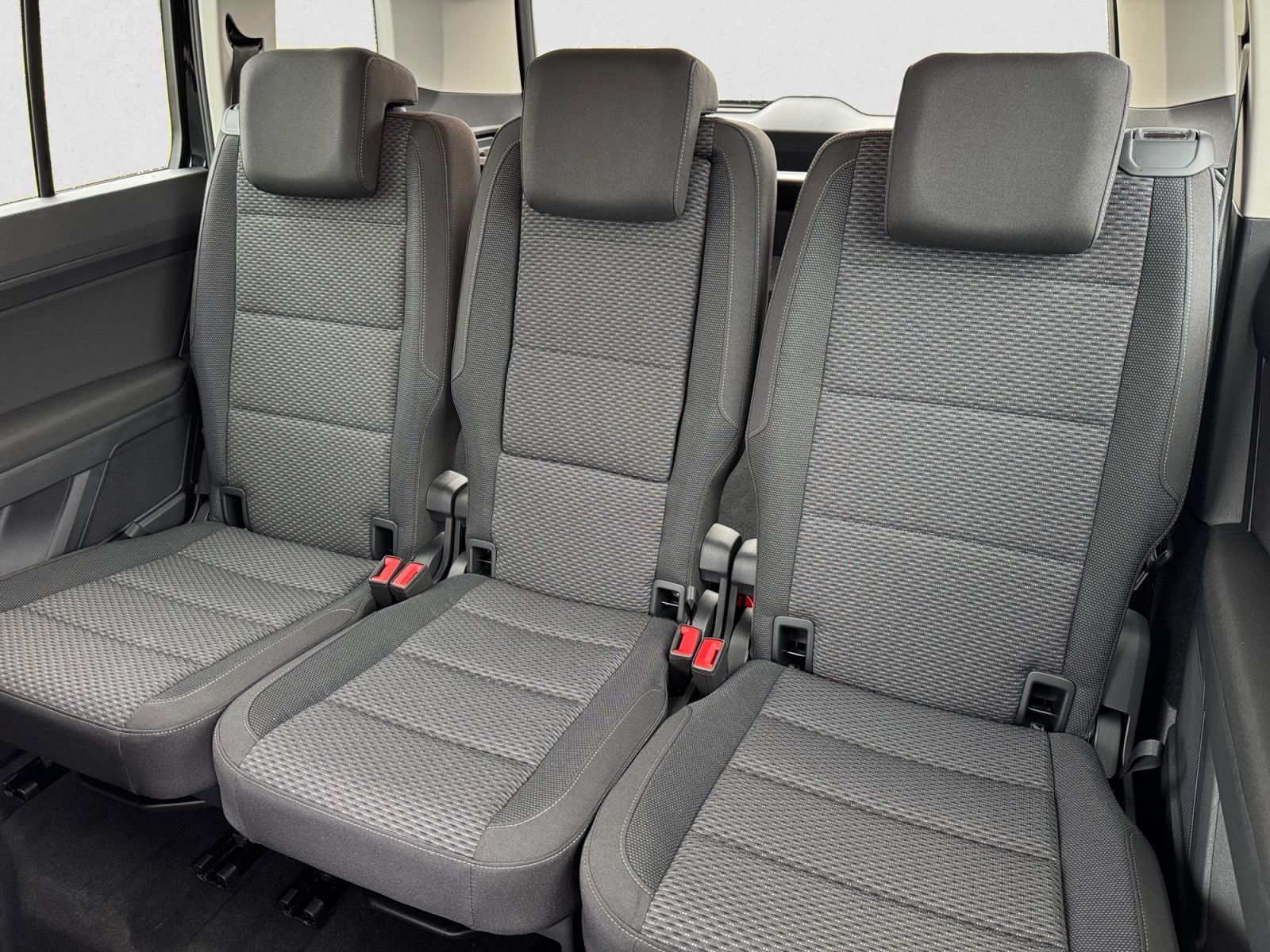 Volkswagen Touran - Bild 10