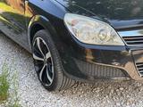 Opel Astra 1.6 Ecotec Sport/GTC/Klima/PDC/ - Opel Astra: Gtc Sport