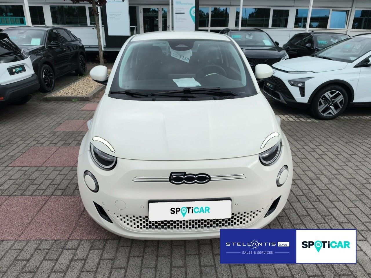 Fiat 500e Base 42 kWh Base 42 kWh Komfort + Style Pak imagem 2