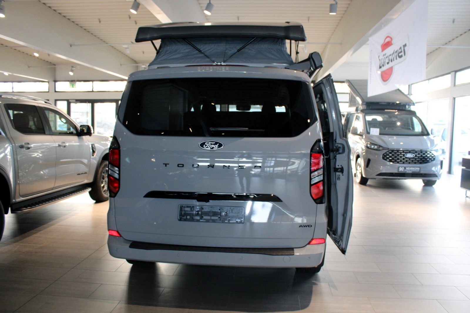 Fahrzeugabbildung Bürstner Ford COPA Attractive L1 Titanium ALLRAD