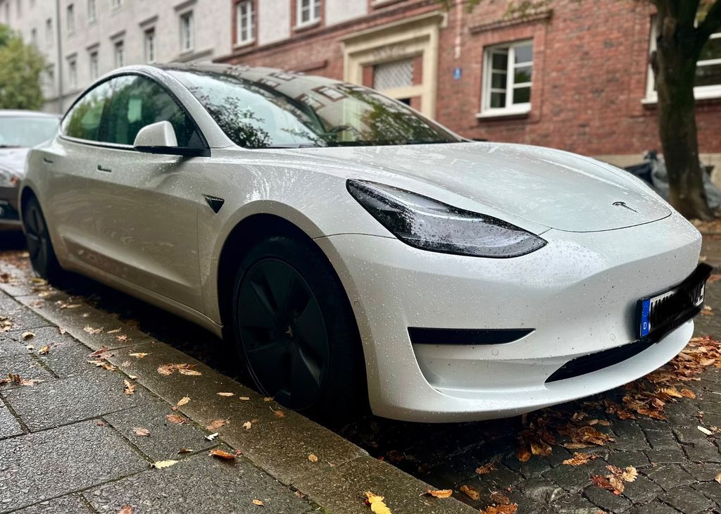 Image of Tesla Model 3