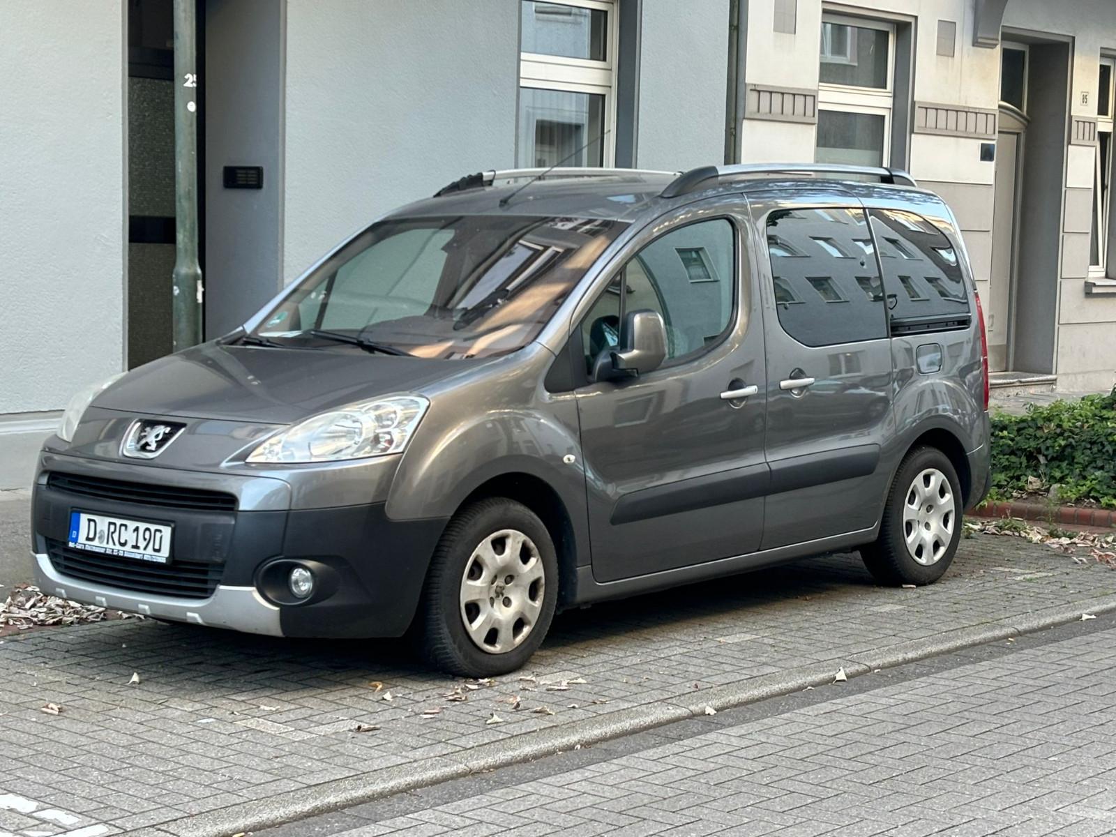 Peugeot Partner Tepee Tepee Tendance HDI FAP 110 Ten...