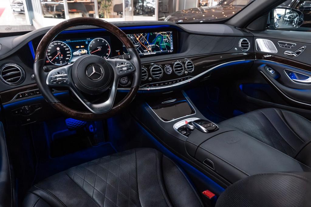 Mercedes-Benz S 560