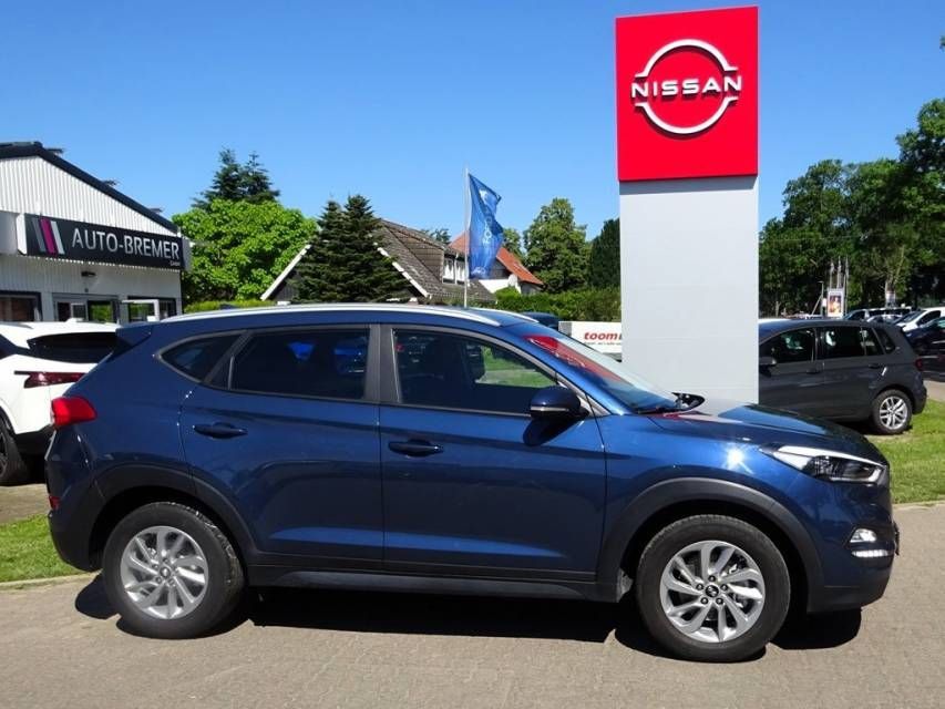 Fahrzeugabbildung Hyundai Tucson 1,6 Trend Navi RFK