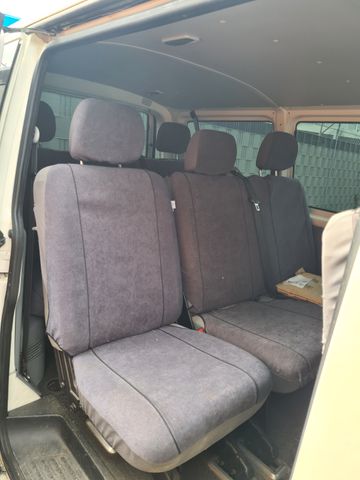 Volkswagen T5 Transporter