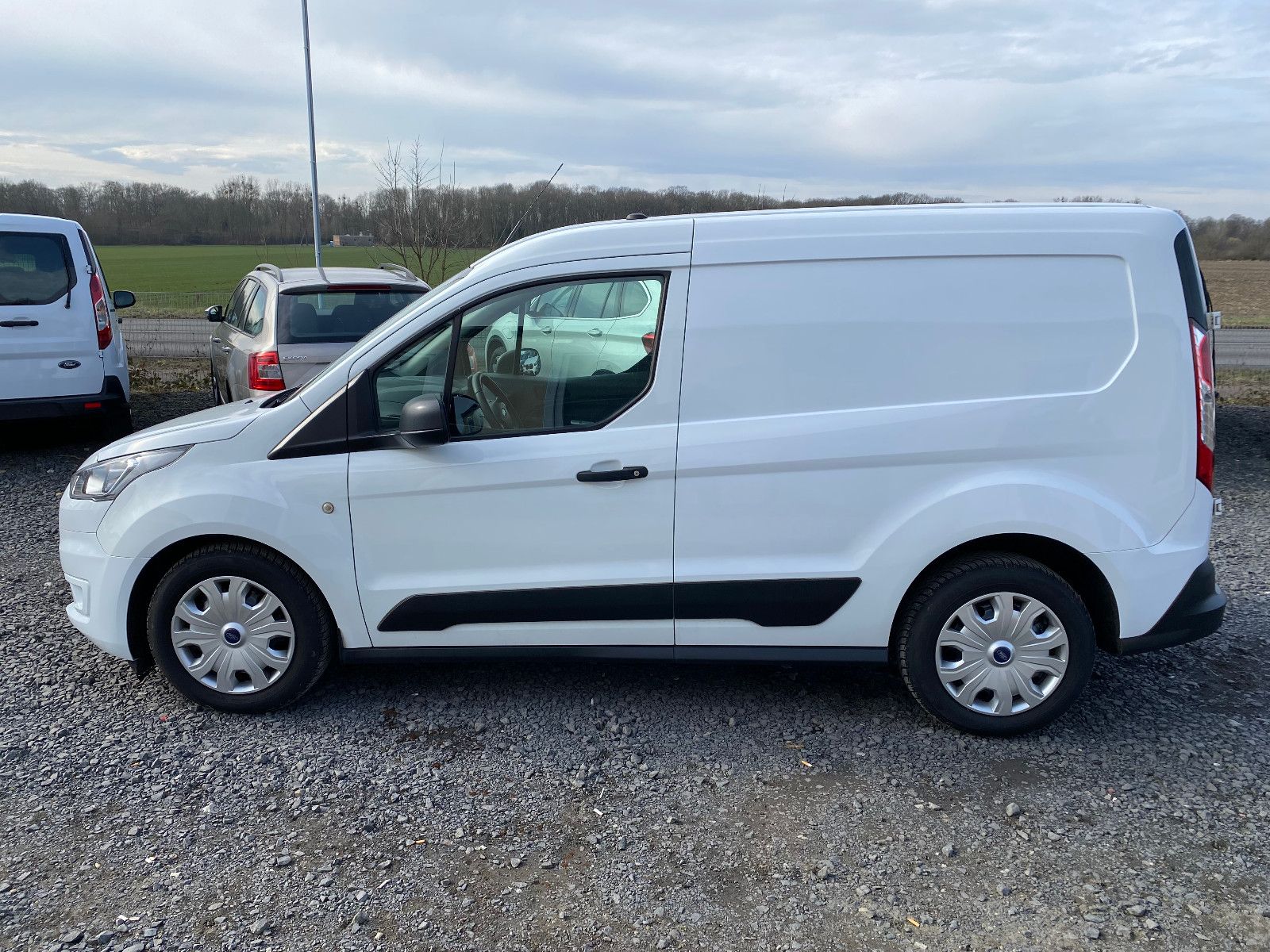 Fahrzeugabbildung Ford Transit Connect*Klima, Navi, Kamera, PDC,