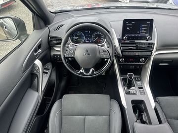 Mitsubishi Eclipse Cross - 10
