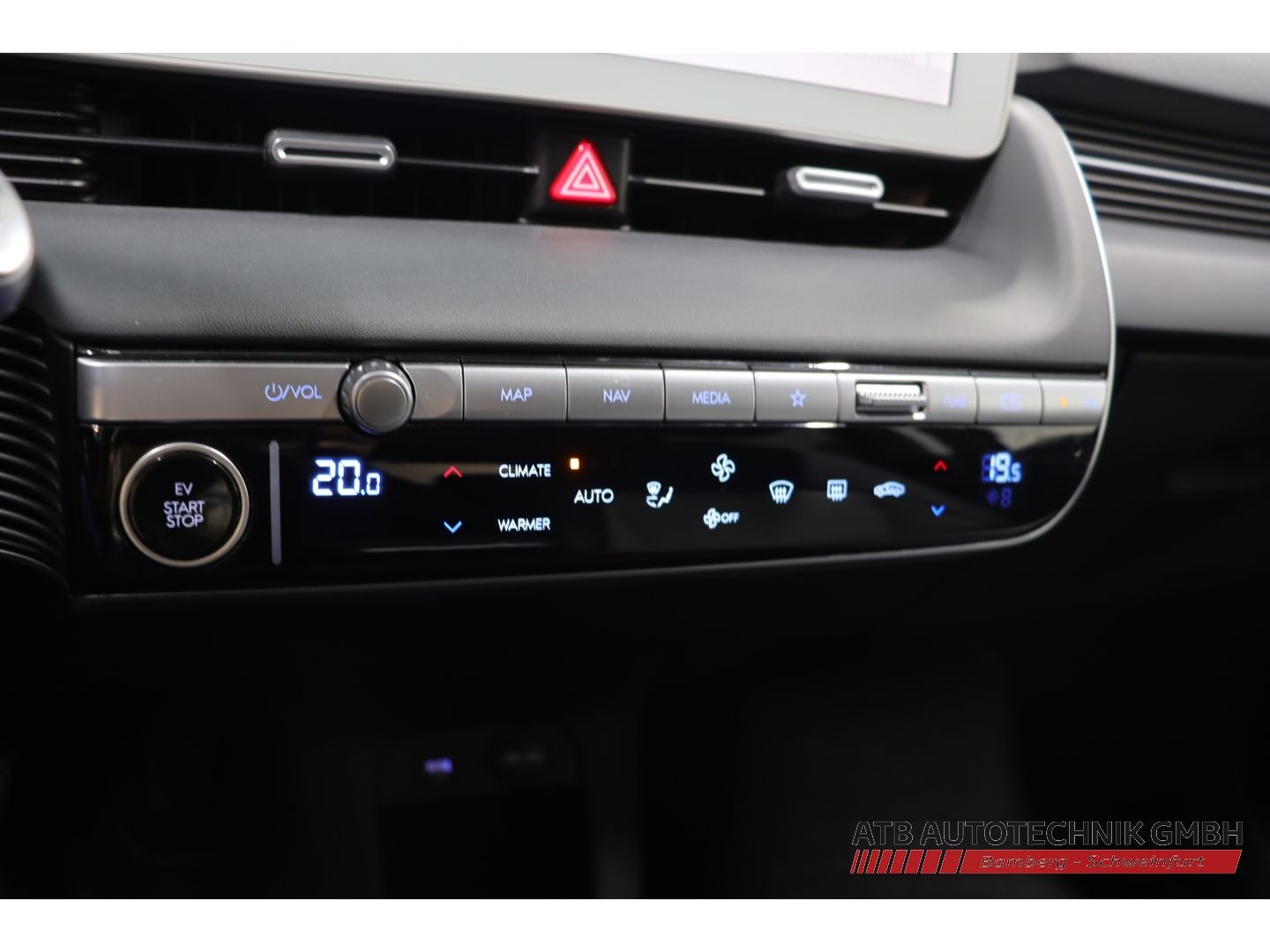 Fahrzeugabbildung Hyundai IONIQ 5 77,4 kWh TECHNIQ 2WD 98,8% SOH Navi Soun