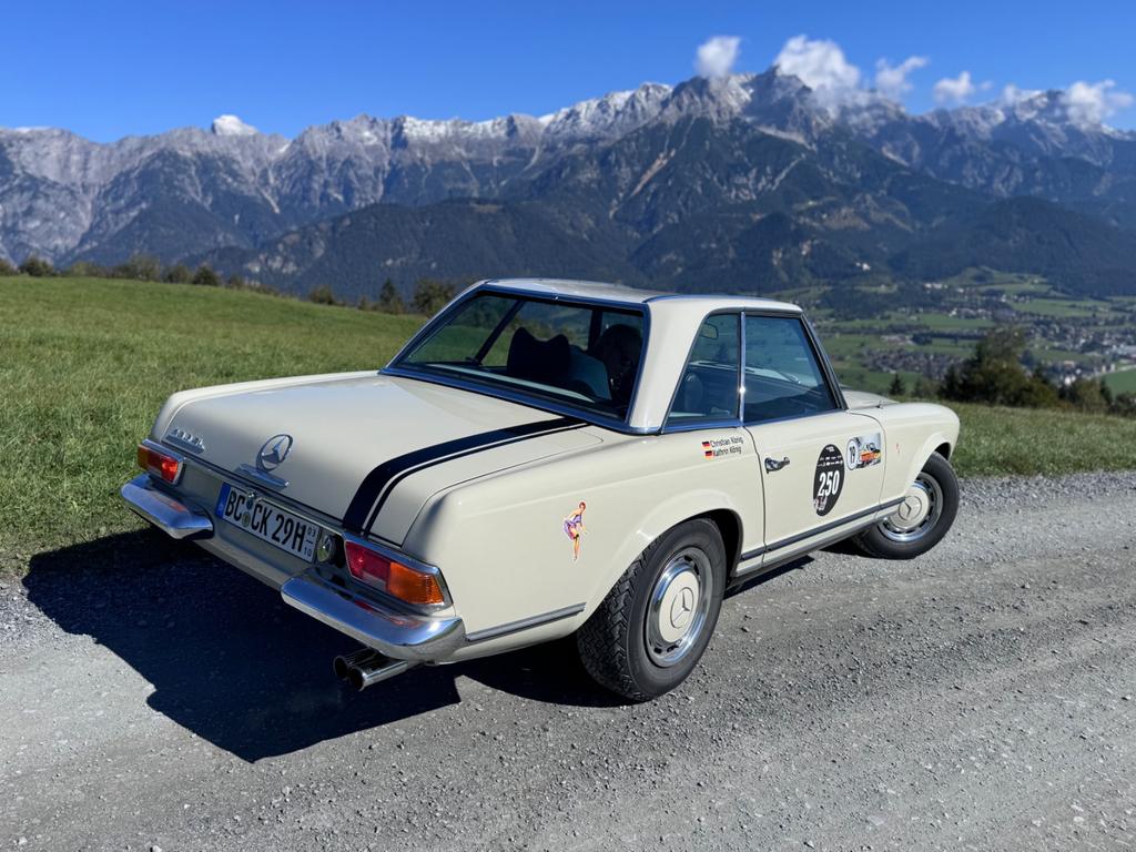 Mercedes-Benz SL 280