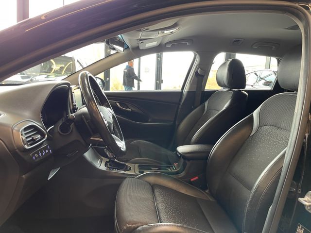 Hyundai i30 cw Premium *ACC*KAMERA*NAVI*SHZ*TEM*TOUCH*
