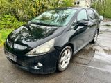 Mitsubishi Grandis 2.4 Intense 6 Sitzer Klima - Mitsubishi Grandis: 2.4