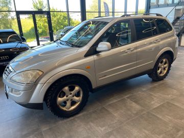 Ssangyong Kyron  Xdi 4x4 *KLIMAAUTOMATIK*LEDER*TÜV-102025