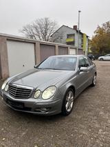 Mercedes-Benz Mercedes E280 CDI W211 Avantgarde Facelift - Mercedes-Benz 280 mit Diesel-Antrieb