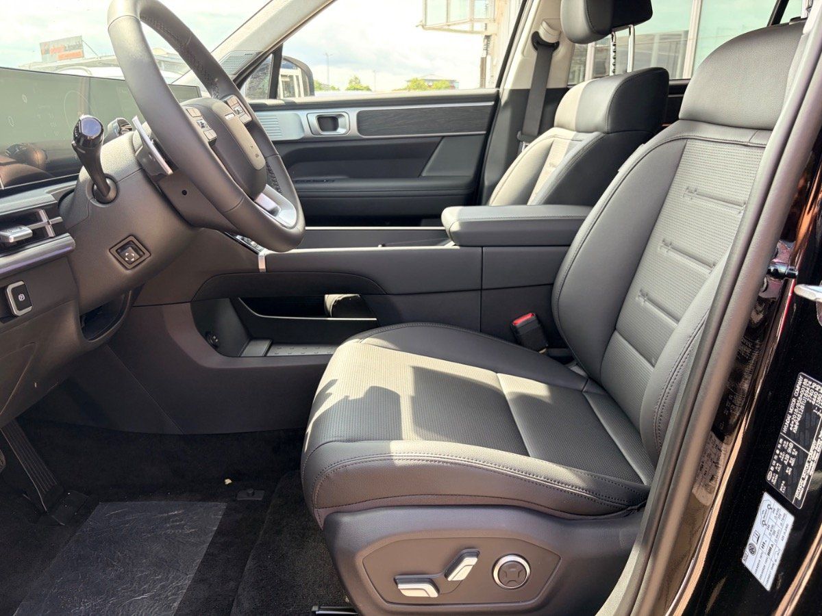 Hyundai SANTA FE - Bild 6