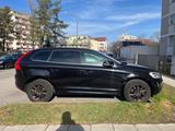 Volvo XC60 D3  Momentum Automatic gepflegt  - Volvo XC60: 3D