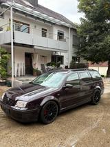 Volkswagen Bora 1.8T 110kW tiptronic Highline Variant H... - Volkswagen Bora: Highline