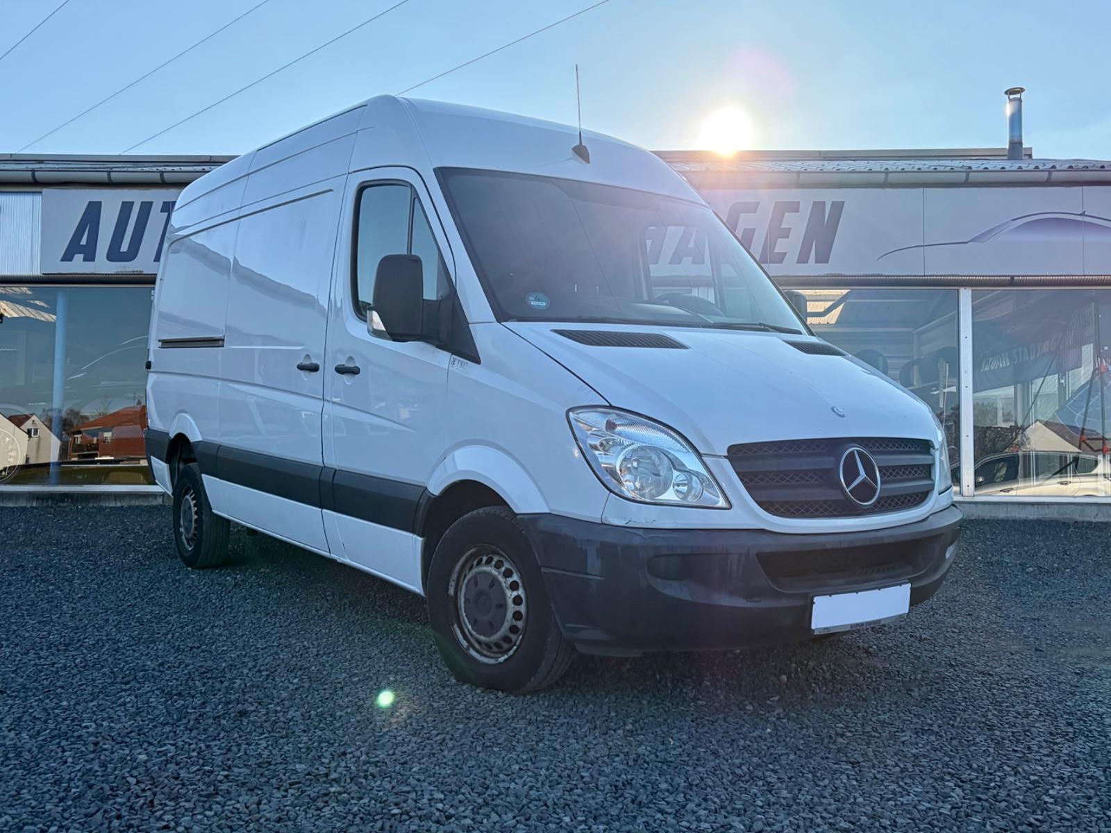 Mercedes-Benz Sprinter 216 CDI Kasten AHK/TÜV+INSPEKTION NEU