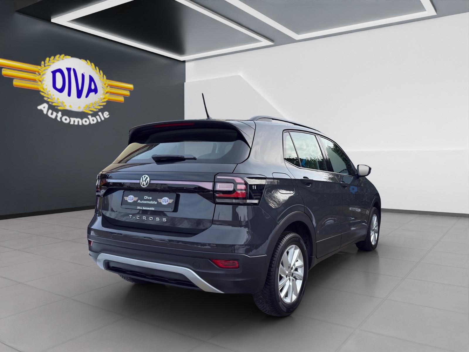 Volkswagen T-Cross 1.0 TSI Life 1.Hand