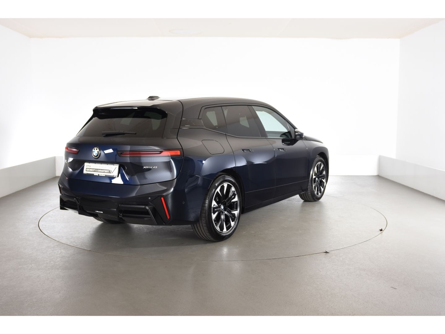 BMW iX xDrive 45 M Sport Anhängerkupplung Autobahnas foto 4