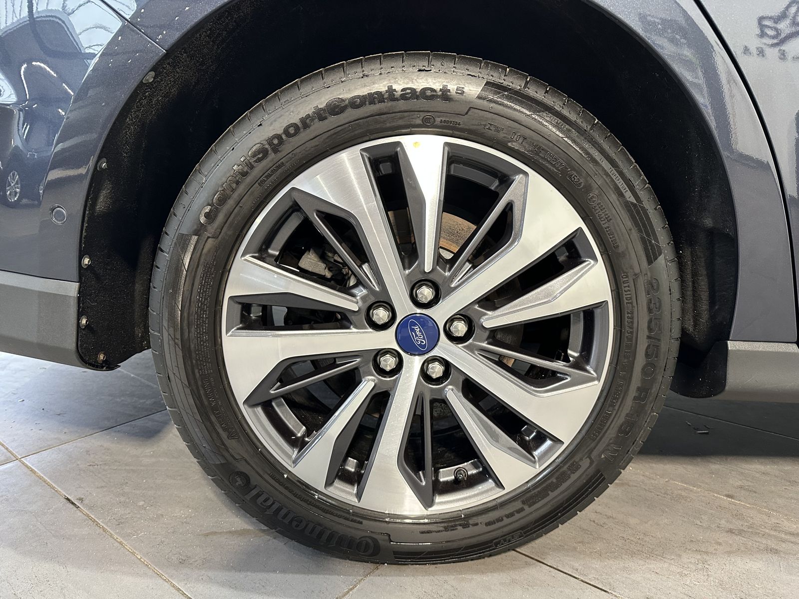 Fahrzeugabbildung Ford Galaxy 2.0 EB Aut. Titanium NAV+LED+PANORAMA+AHK