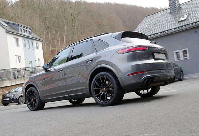 Porsche Cayenne S*Luft,Pano,14-W,SoftClose,BOSE,Standhz.