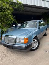 Mercedes-Benz 250 124t -  7 SITZER - Mercedes-Benz 250 in Hamburg