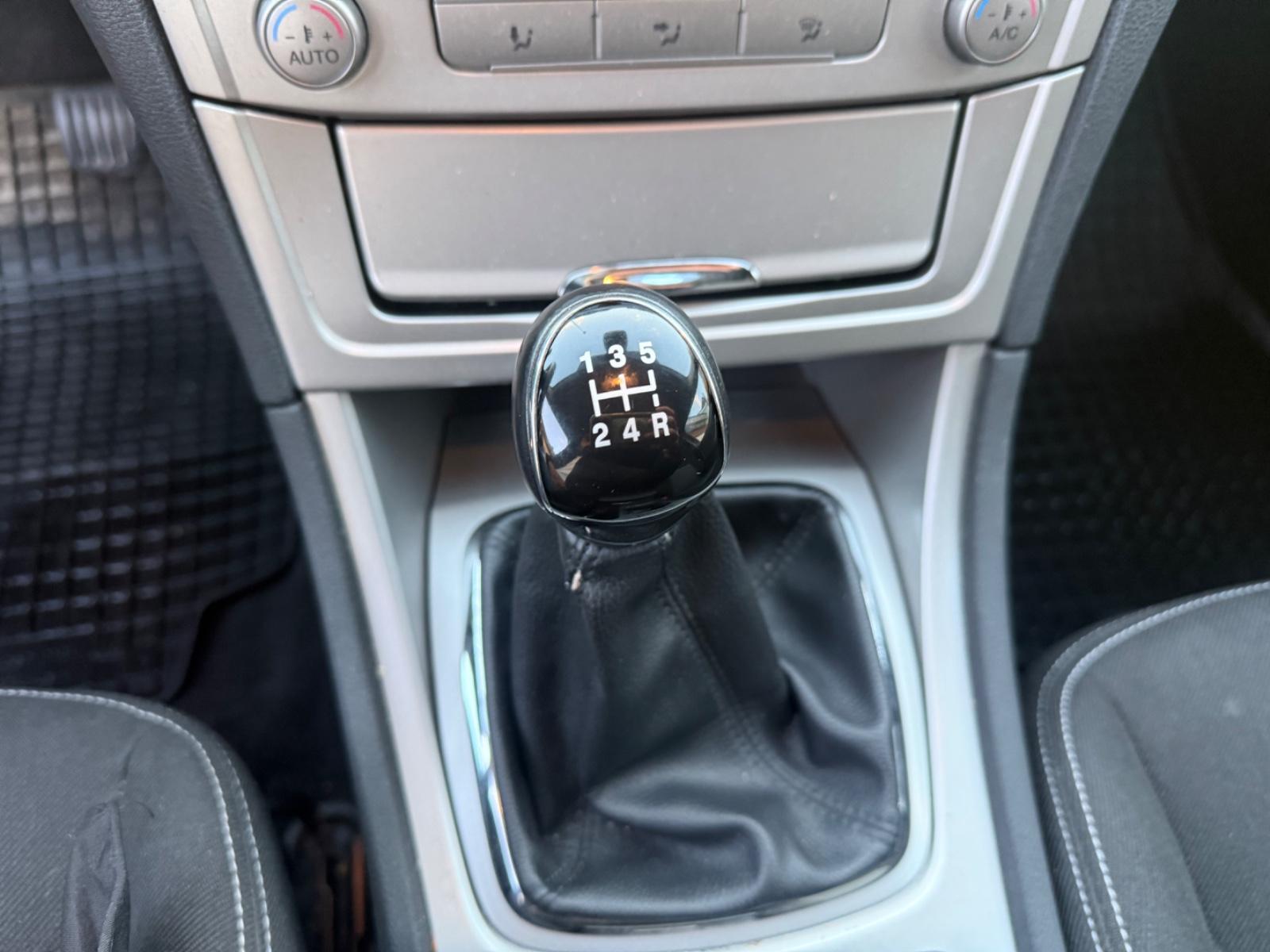 Ford Mondeo 2006 — photo 12
